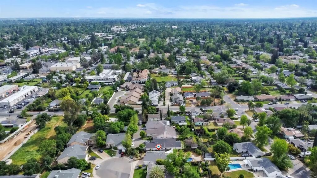 3905 Apple Blossom Way, Carmichael
