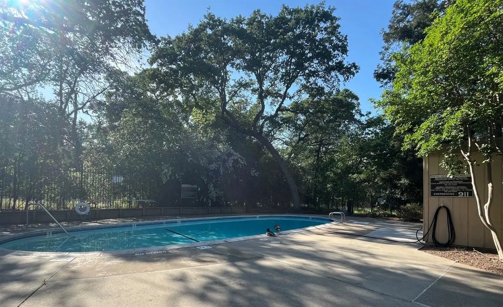 6814 San Dimas Court, Citrus Heights