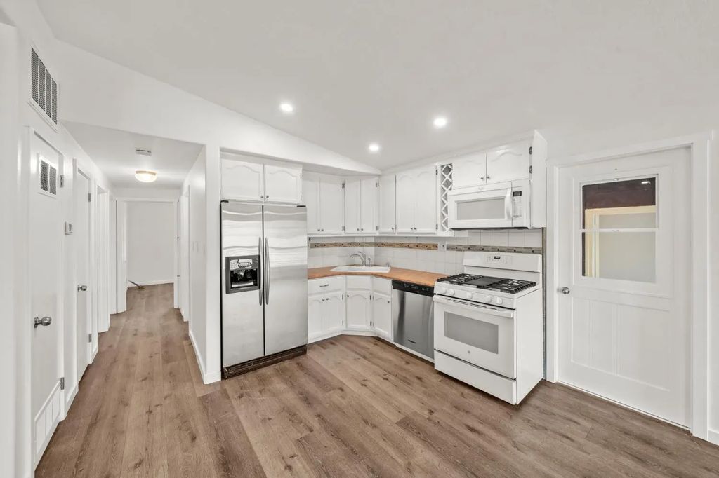 4829 Saint Lynn Lane, Carmichael