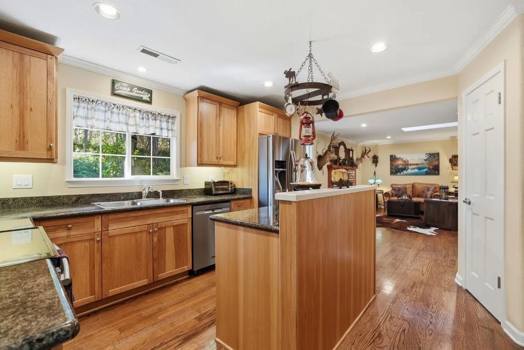 3000 Pleasant Oak Road, Placerville