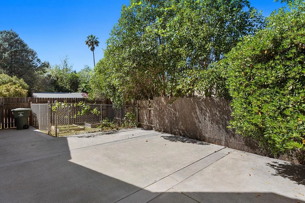 1038 Mikkelsen Drive, Auburn