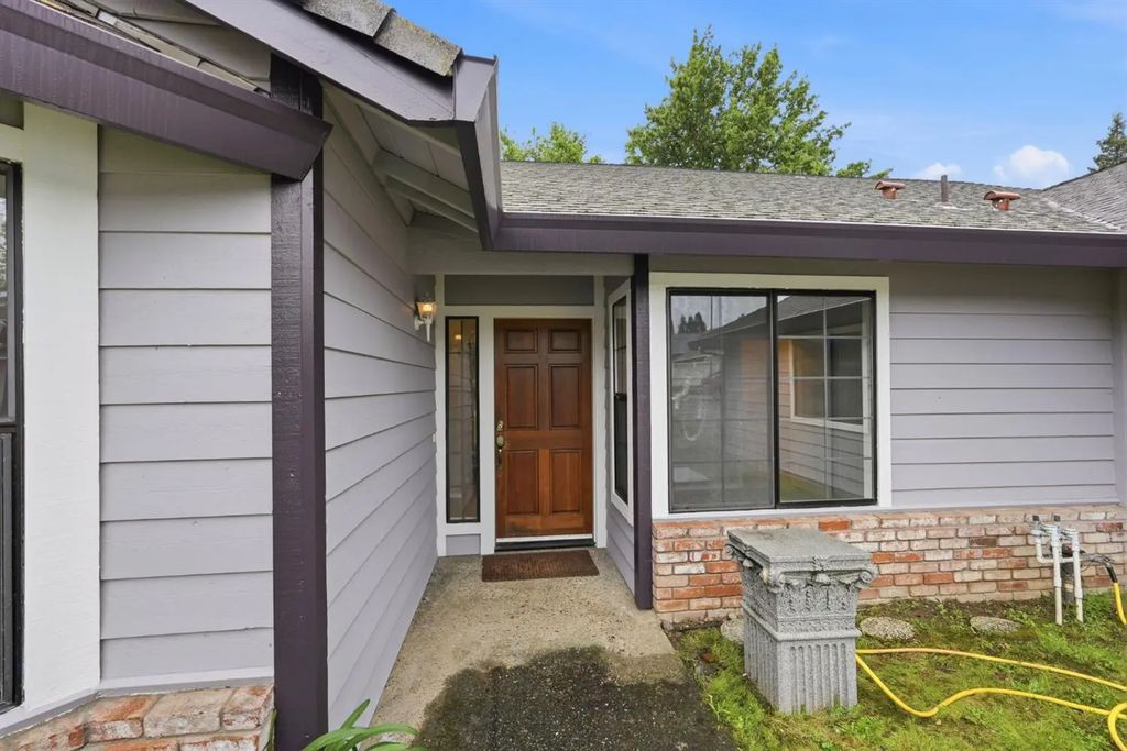 9222 Hilari Way, Orangevale