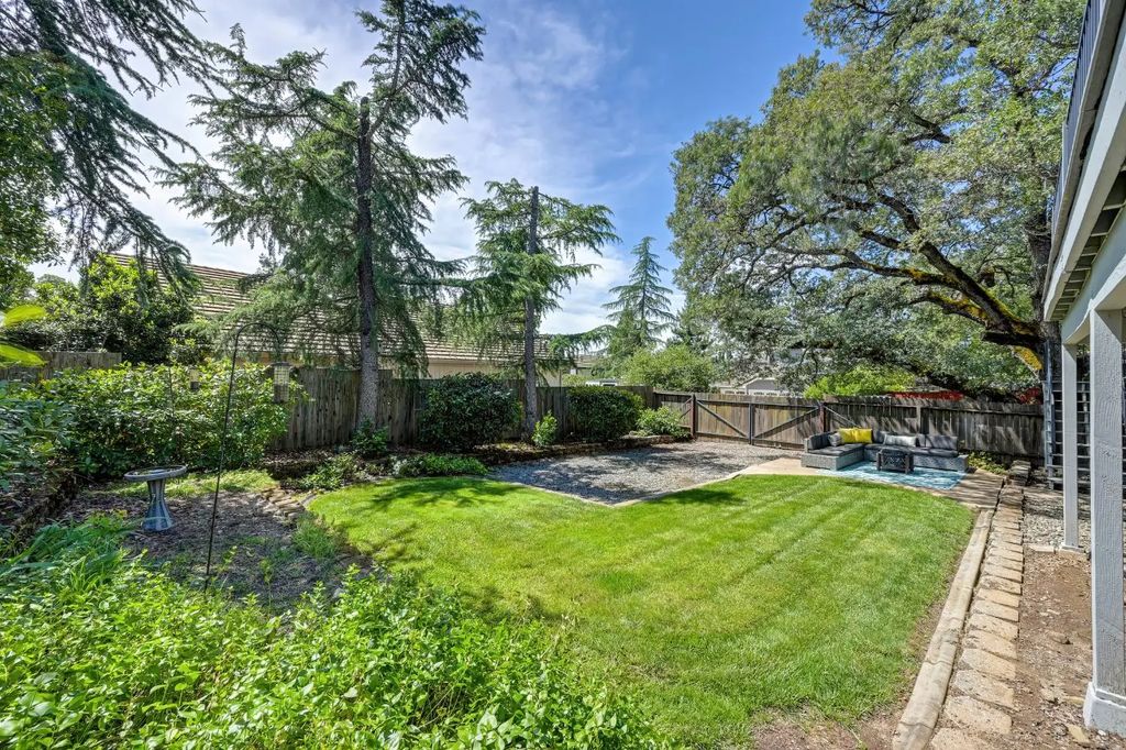 11080 Rosemary Drive, Auburn