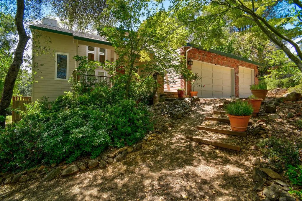 2547 Lakeridge Oaks Drive, El Dorado Hills