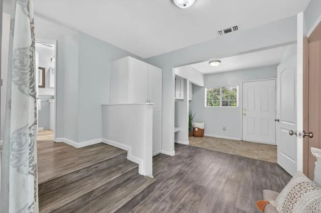 7641 Twin Oaks Avenue, Citrus Heights