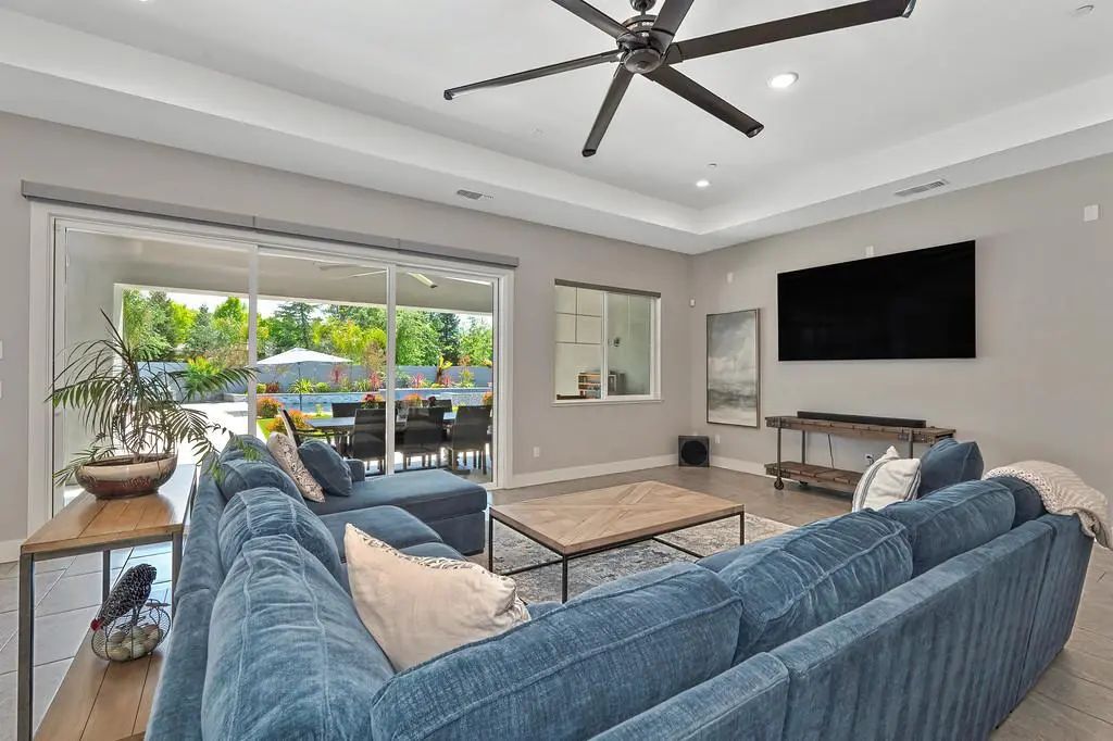 3073 Orange Grove Terrace, Lincoln