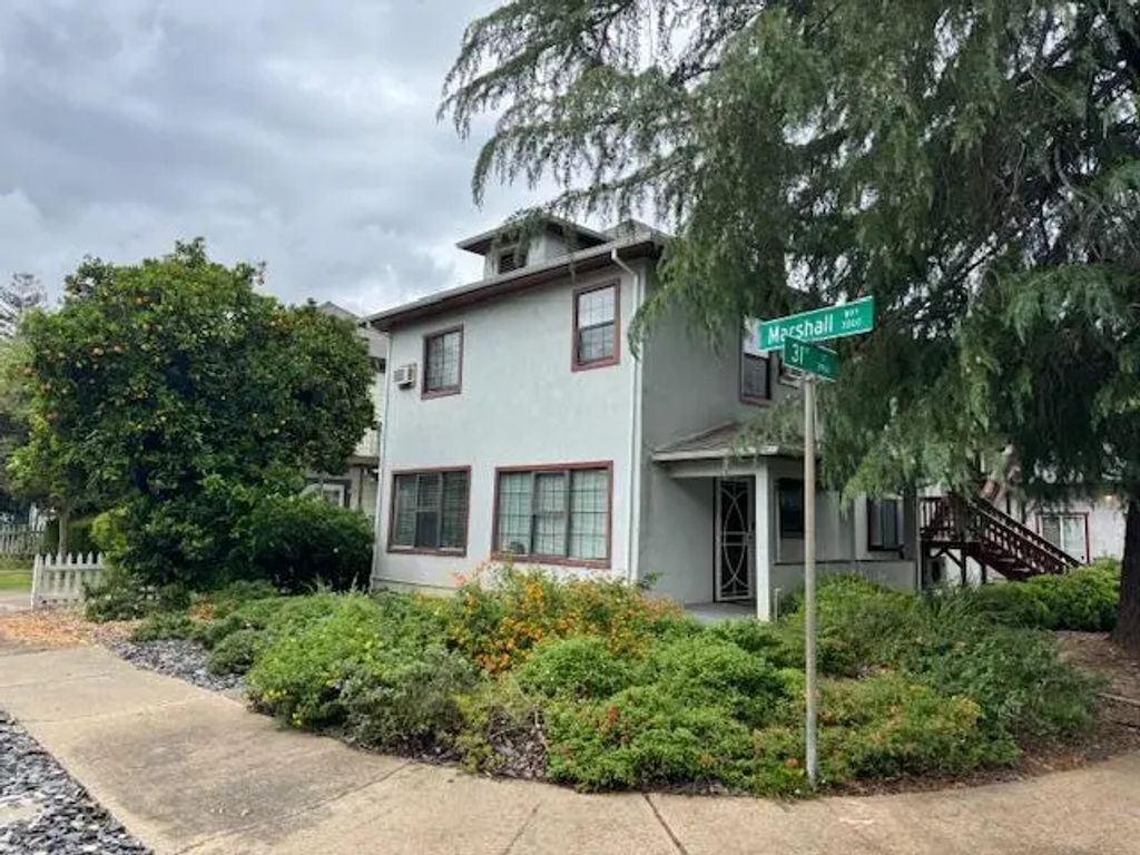 3043 Marshall Way, Sacramento