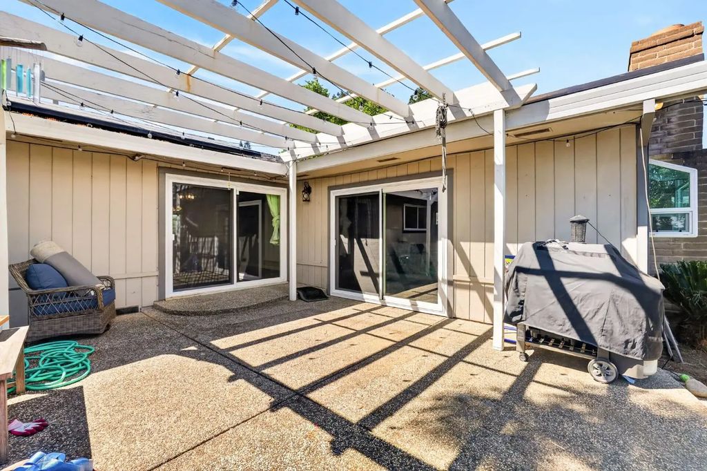 5724 Beech Avenue, Orangevale