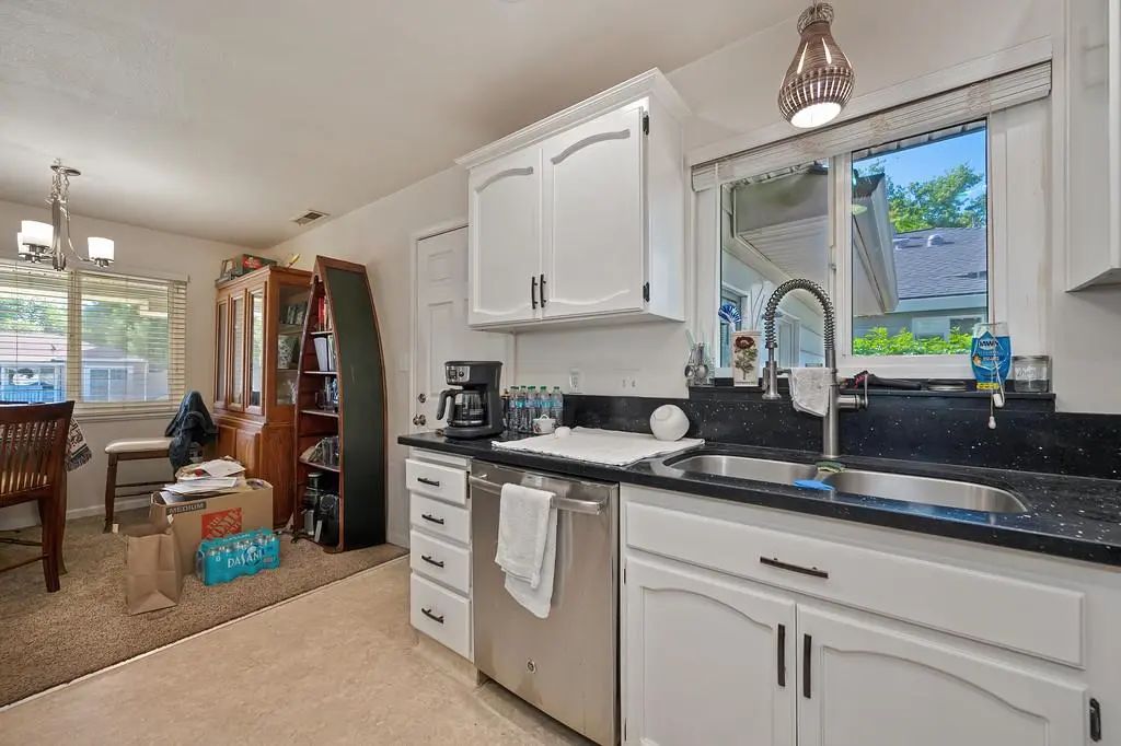 336 B Street, Roseville