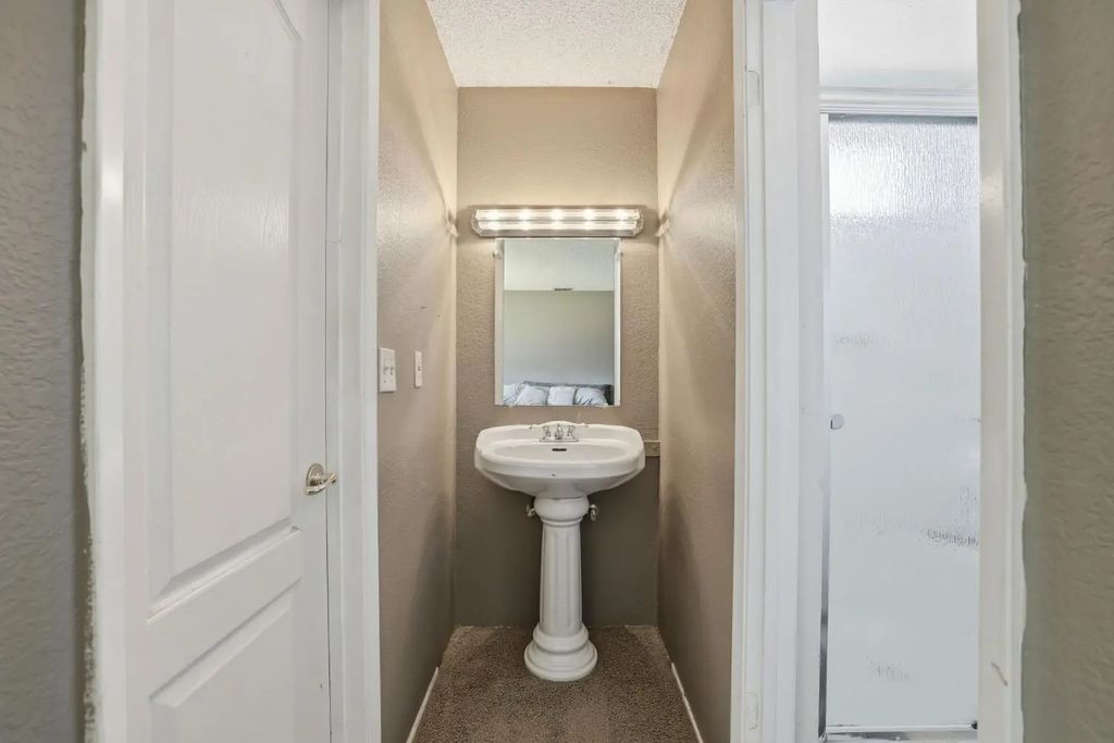 6300 Arcadia Avenue, Loomis