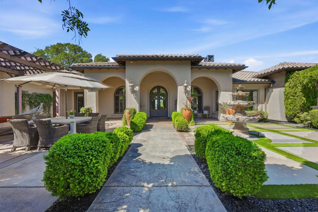 3276 Vista De Madera, Lincoln