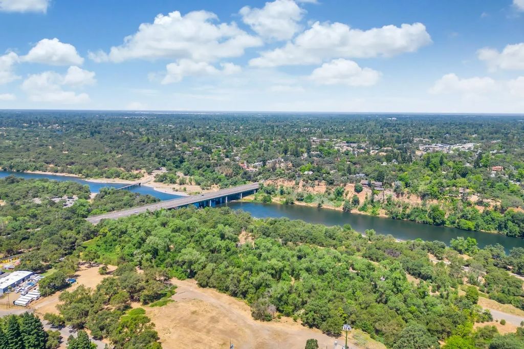 2188 Promontory Point Lane, Gold River