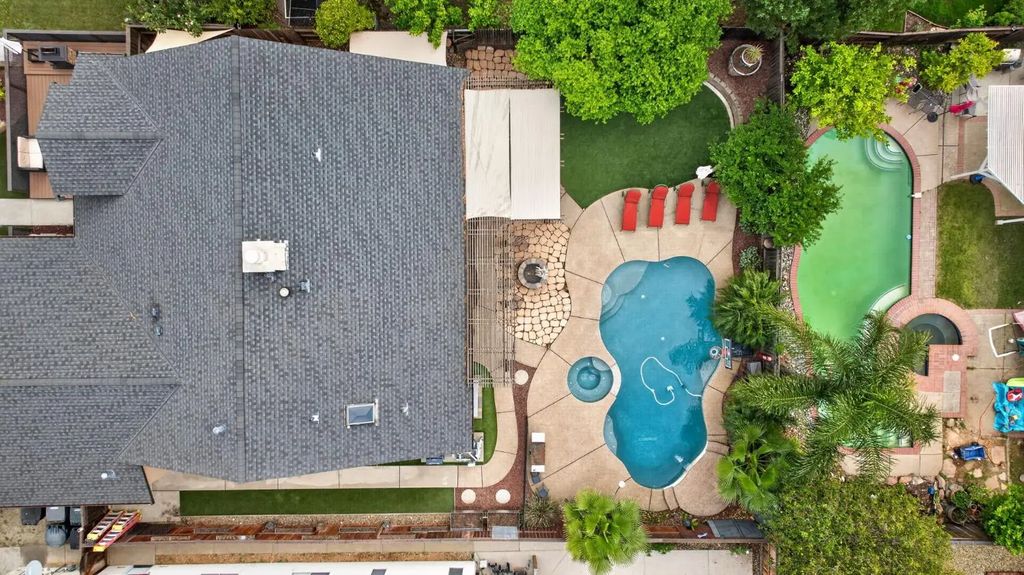 1231 Chablis Circle, Roseville