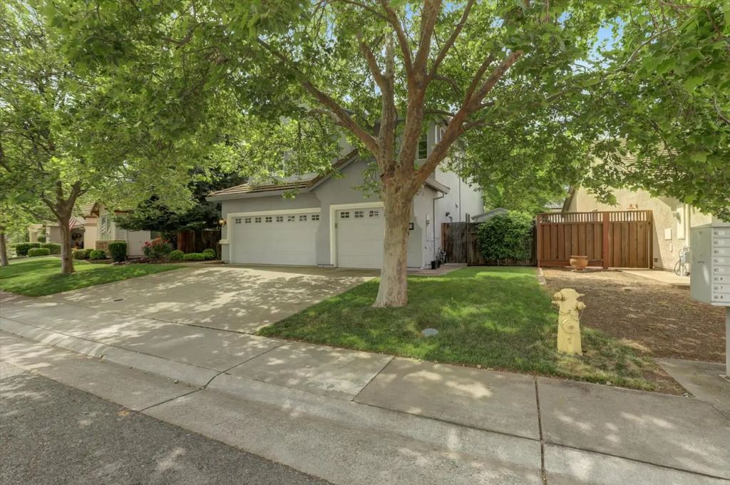 2930 Cardinal Drive, Lincoln