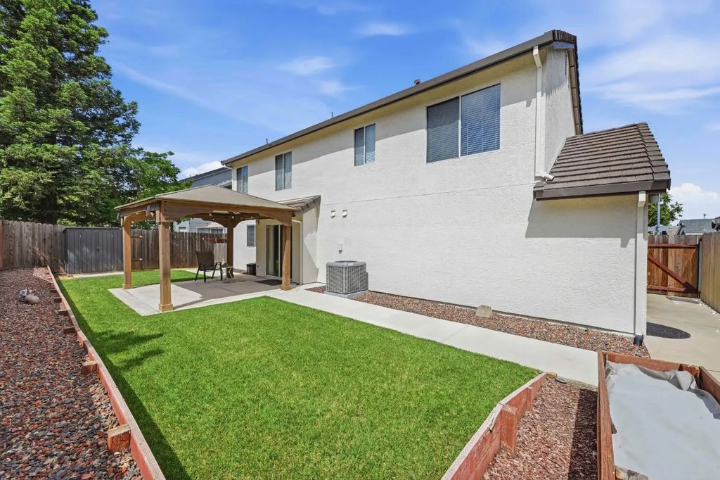 8748 Redwater Drive, Antelope