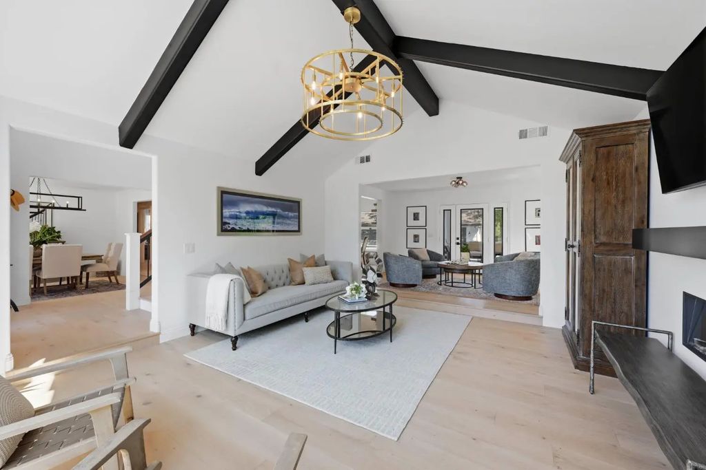 5813 Mareta Lane, Loomis