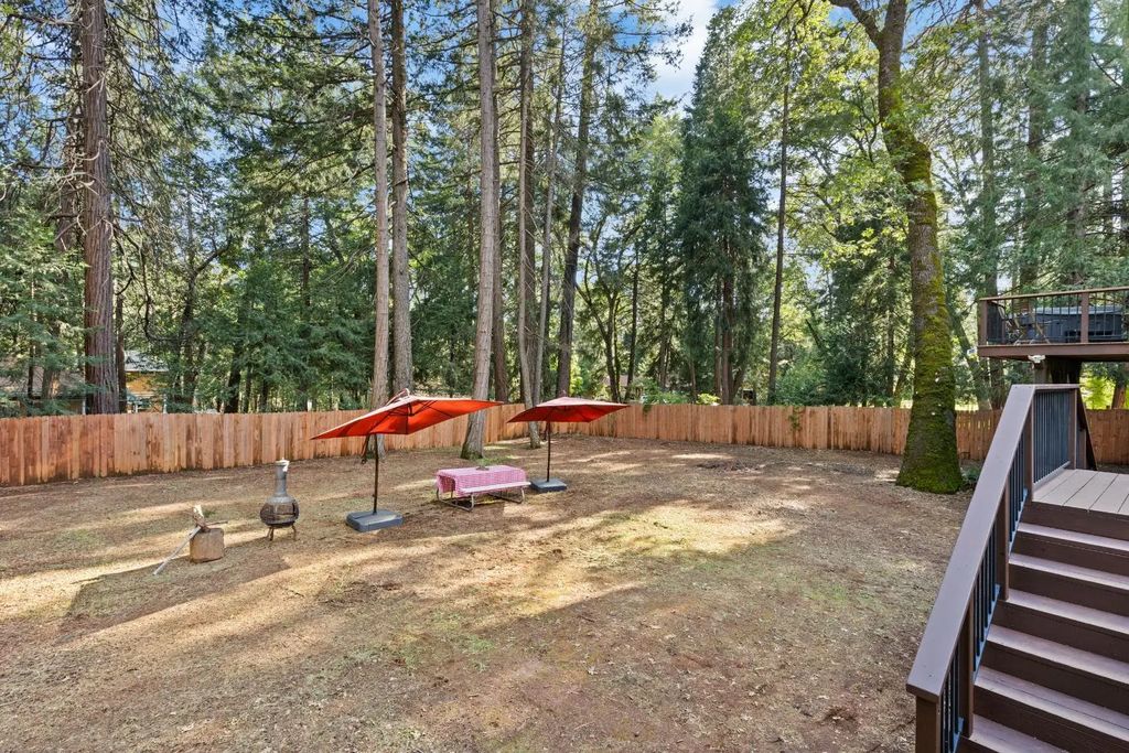 5545 Happy Pines, Foresthill