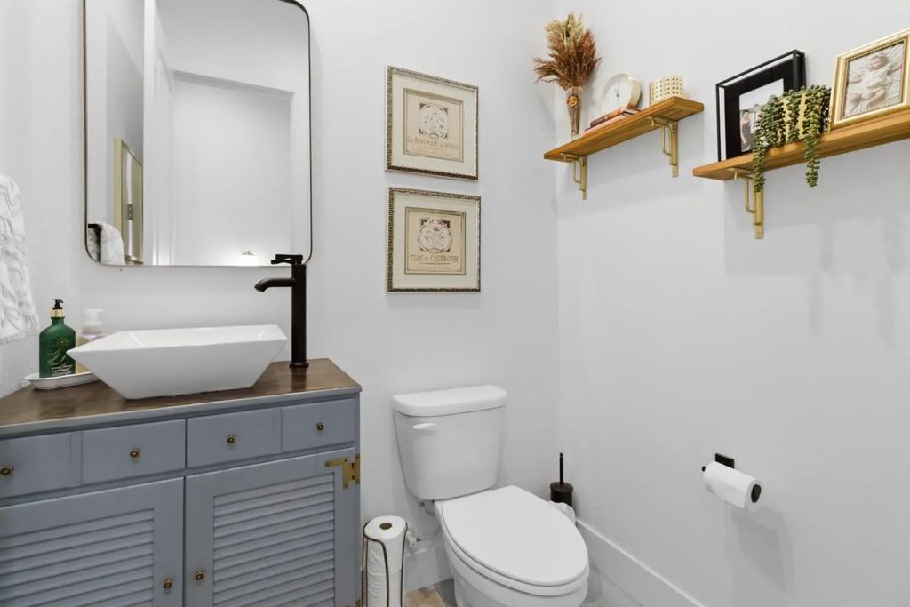3078 Orange Grove Terrace, Lincoln