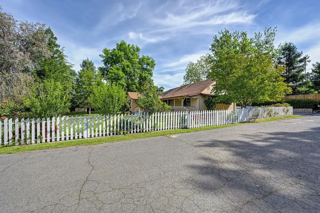 7565 Willow Way, Citrus Heights