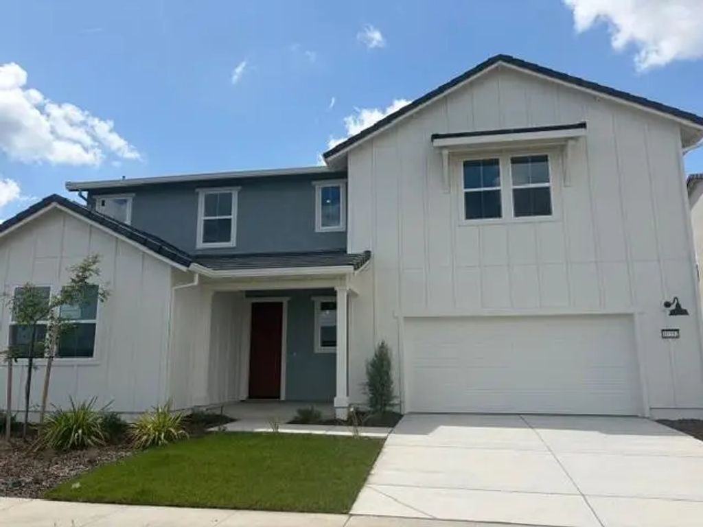 10352 Fontanes Drive, Elk Grove