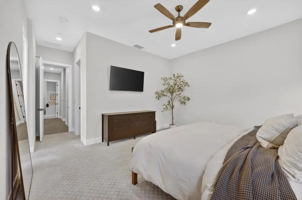 3008 Hemet Way, Roseville
