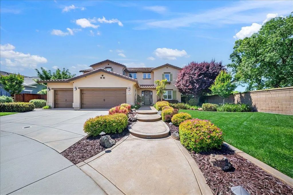433 Rockcliff Court, Roseville