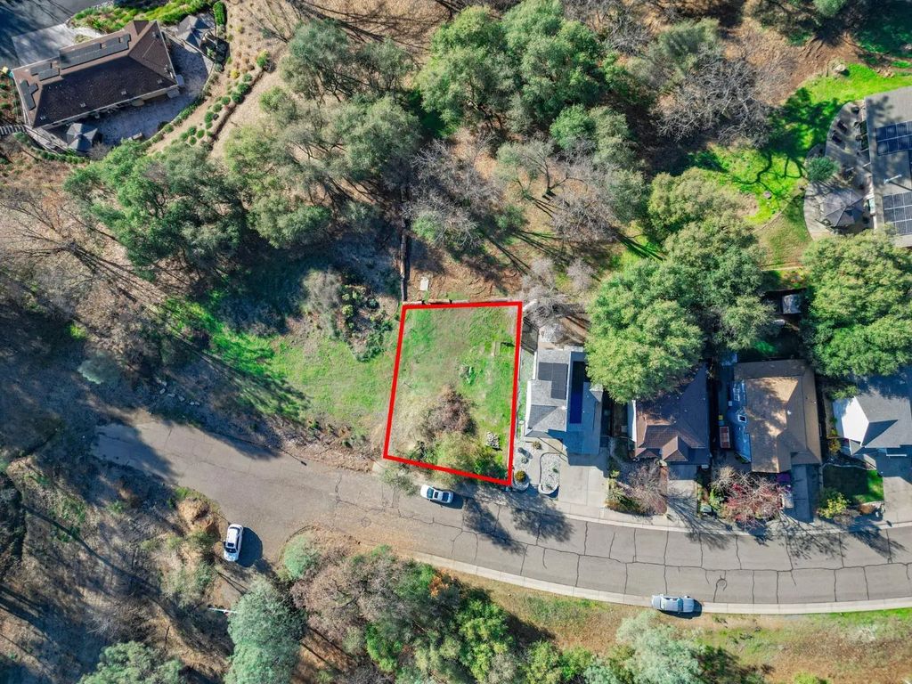 2532 Golden Eagle Dr, Placerville