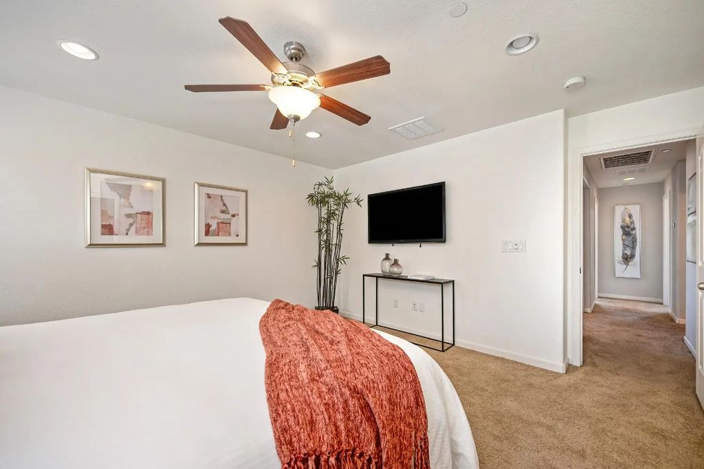 357 Palo Verde Way, Lincoln