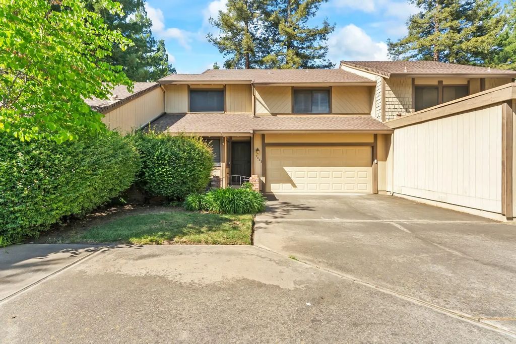 7023 Rio Cuarto Court, Citrus Heights