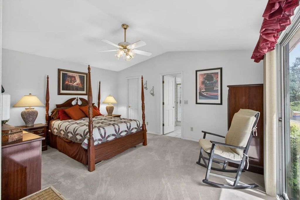 226 Firestone Drive, Roseville