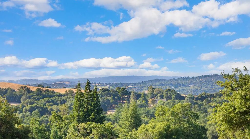 3335 Morel Way, Placerville
