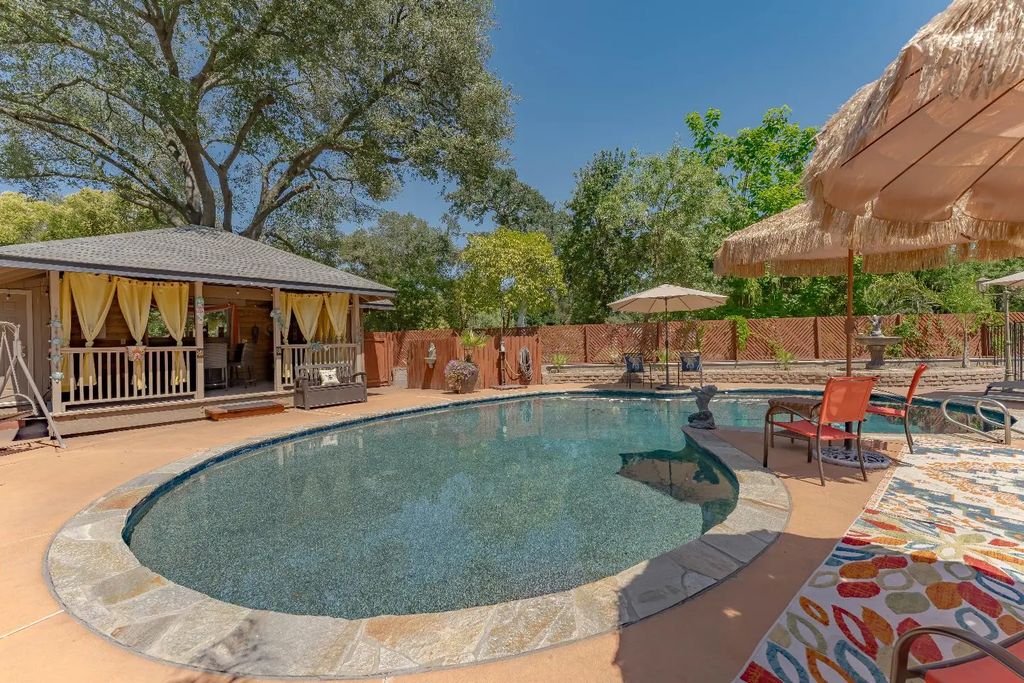 5770 Hoffman Lane, Fair Oaks