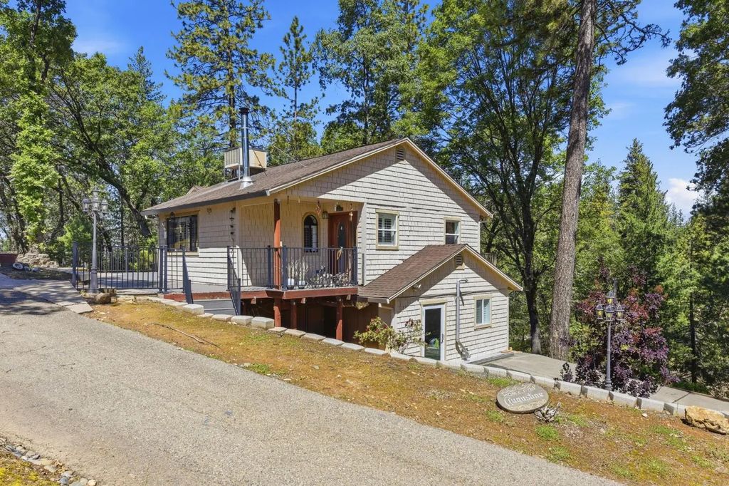 2440 Pleasant Valley Road, Placerville