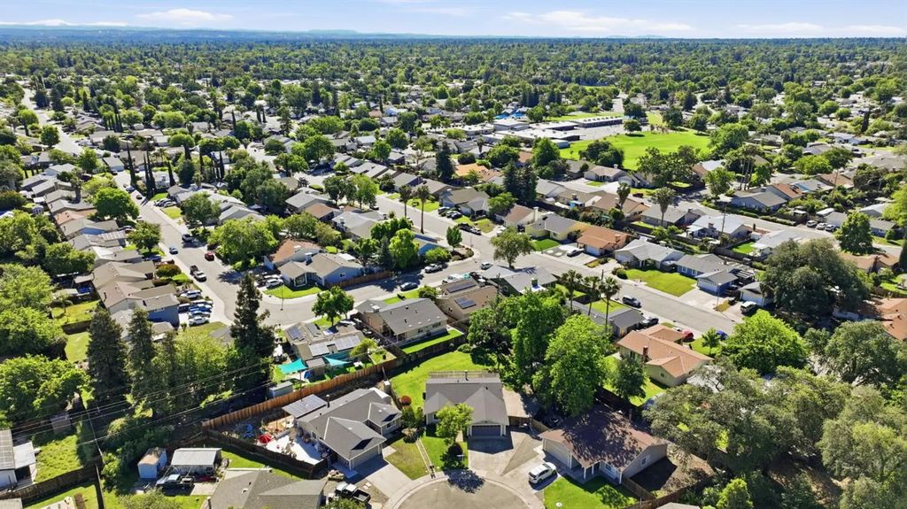 6640 Ibex Woods Court, Citrus Heights