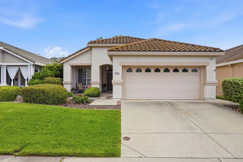 6048 Whisperlodge Way, Roseville