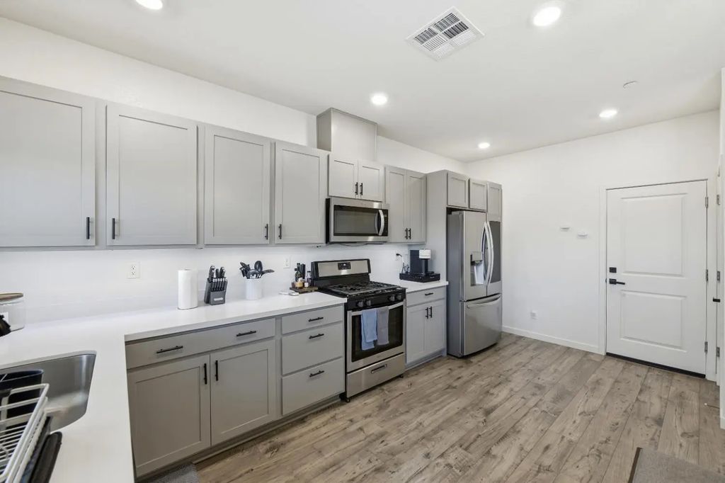 4001 Trailblazer Loop, Roseville