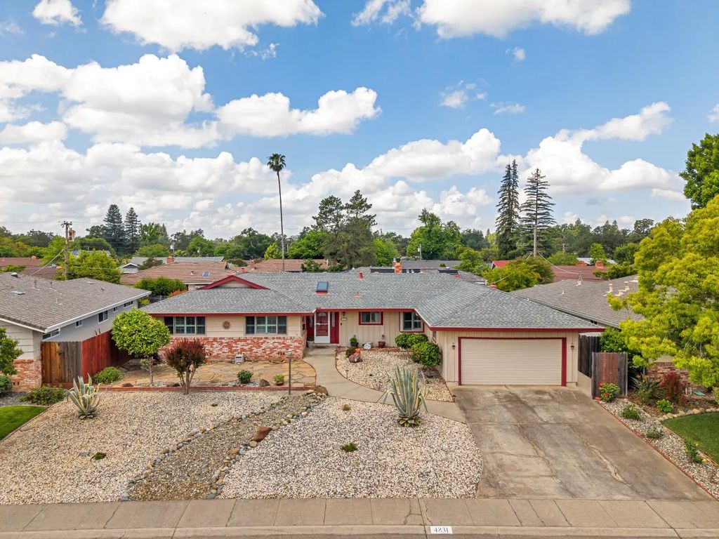 4831 Cameron Ranch Drive, Carmichael