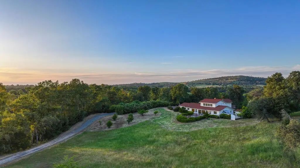 2495 Meadow Creek Rd, Lincoln