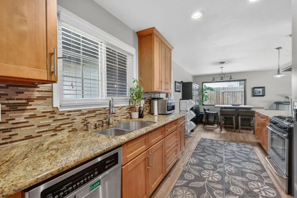 8882 Evening Star Court, Orangevale