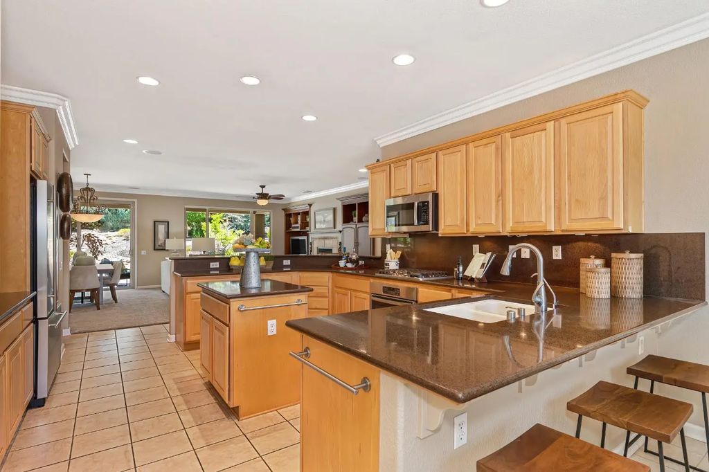 2149 Prairie View Lane, Lincoln