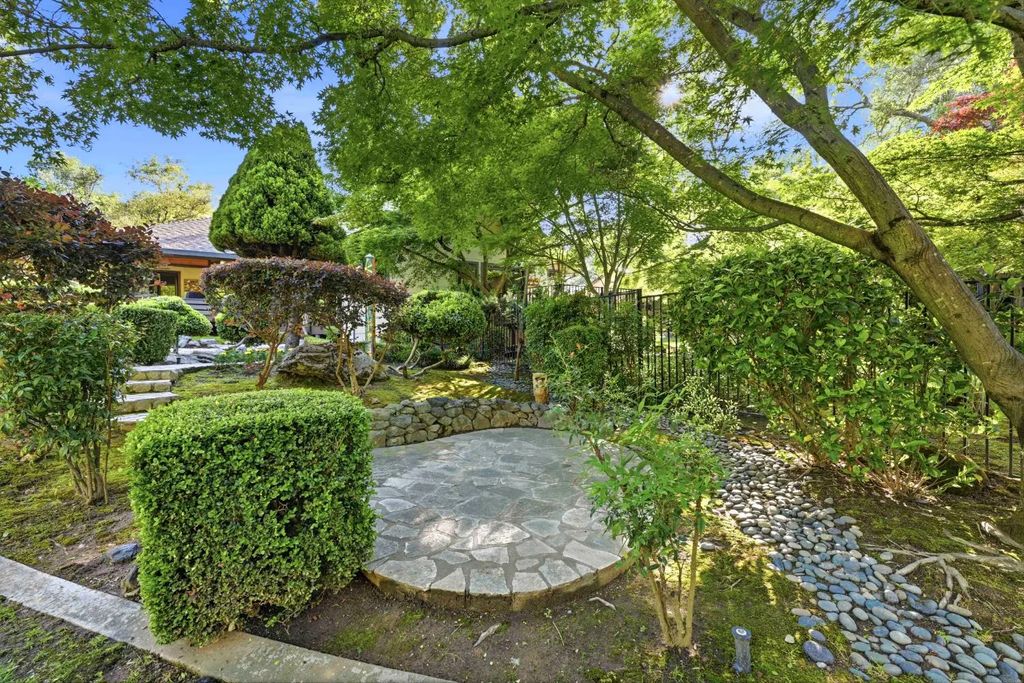 8335 Walden Woods Way, Granite Bay