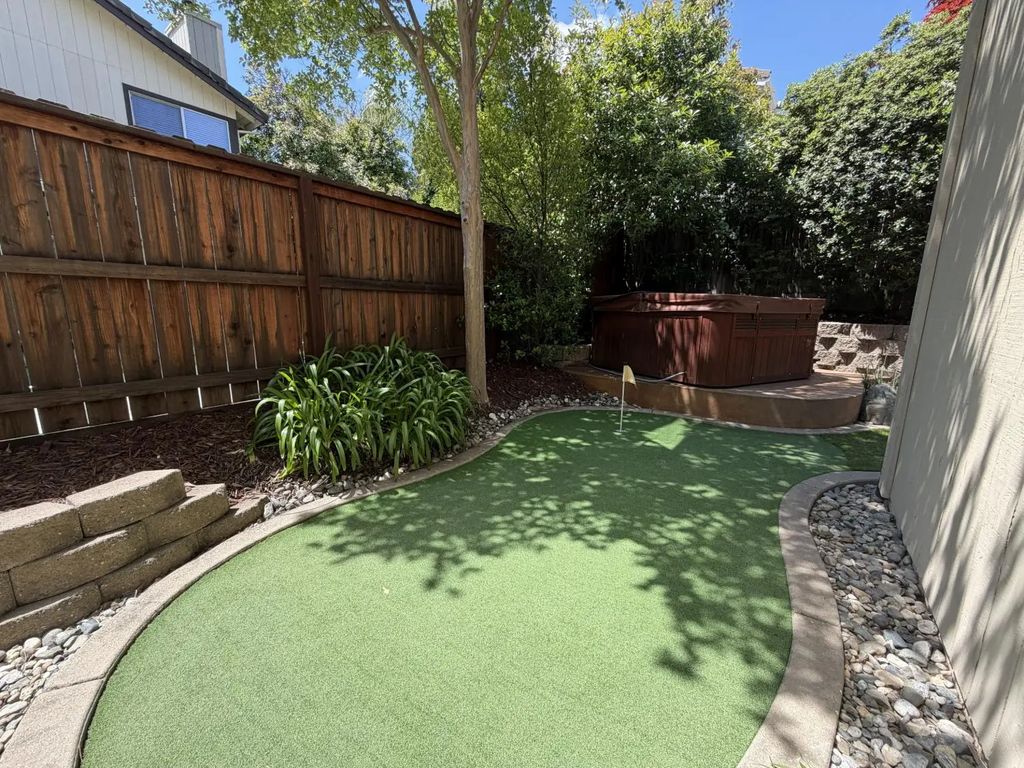 2431 Carr Court, Rocklin