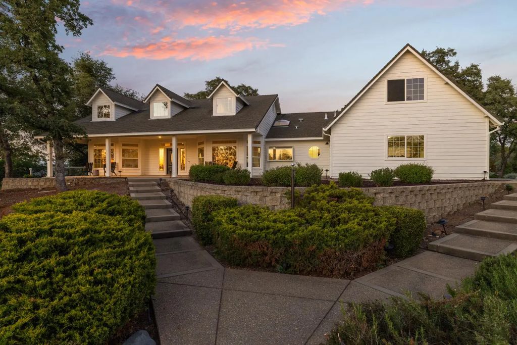 1200 W El Largo Drive, Placerville