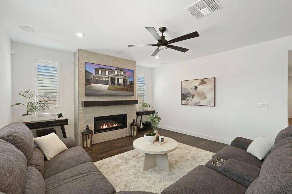 10469 Fendi Way, Elk Grove