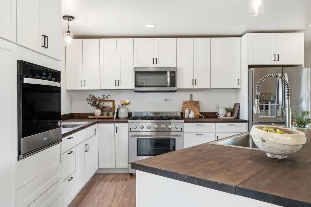 6160 Prairie Way, Lincoln