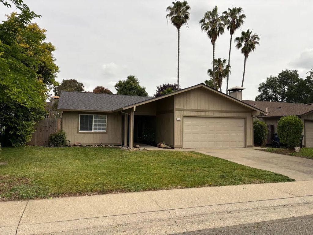 7145 Blue Springs Way, Citrus Heights