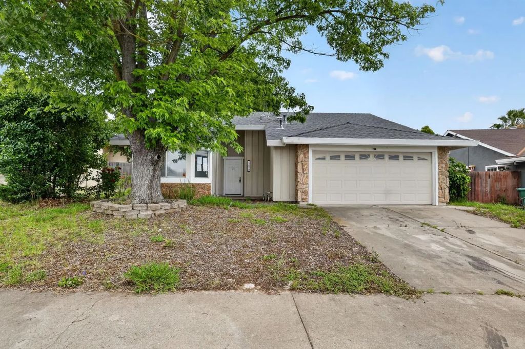 3812 Blackfoot Way, Antelope