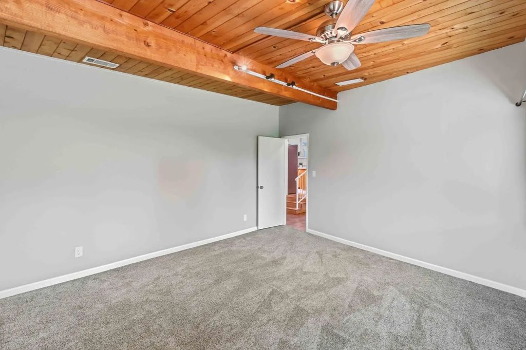 4824 Hazelwood Avenue, Carmichael