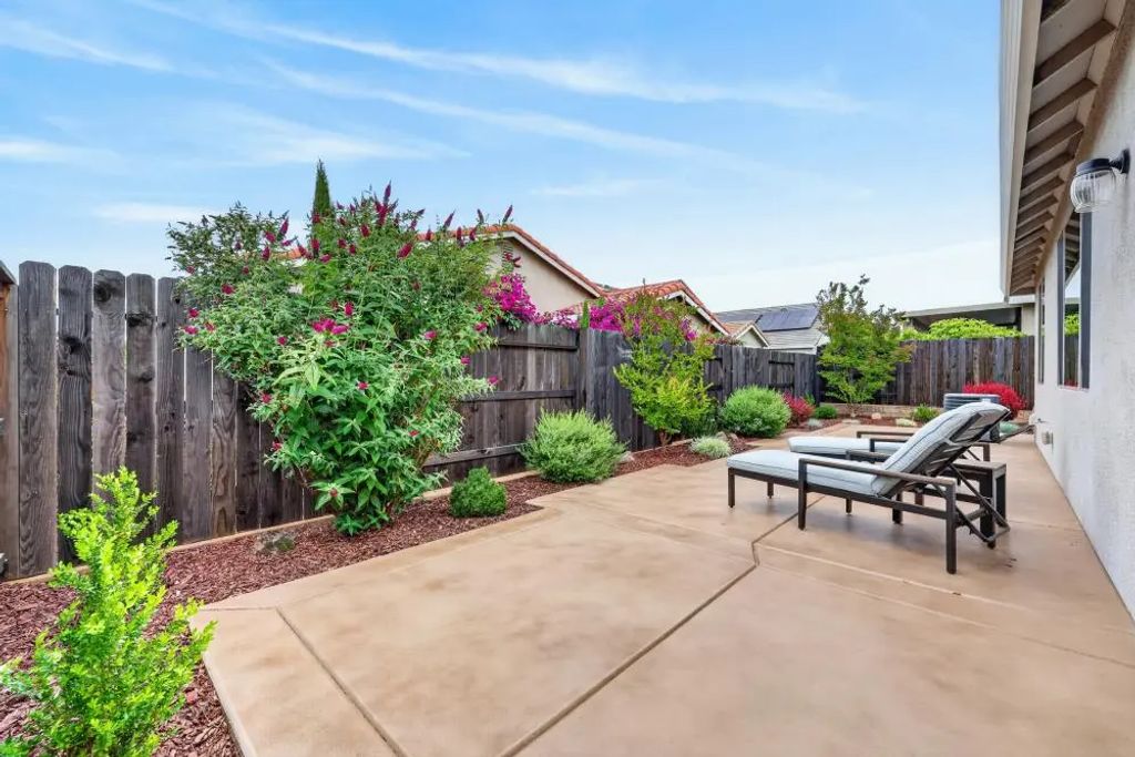 924 Lazy Trail Drive, Rocklin