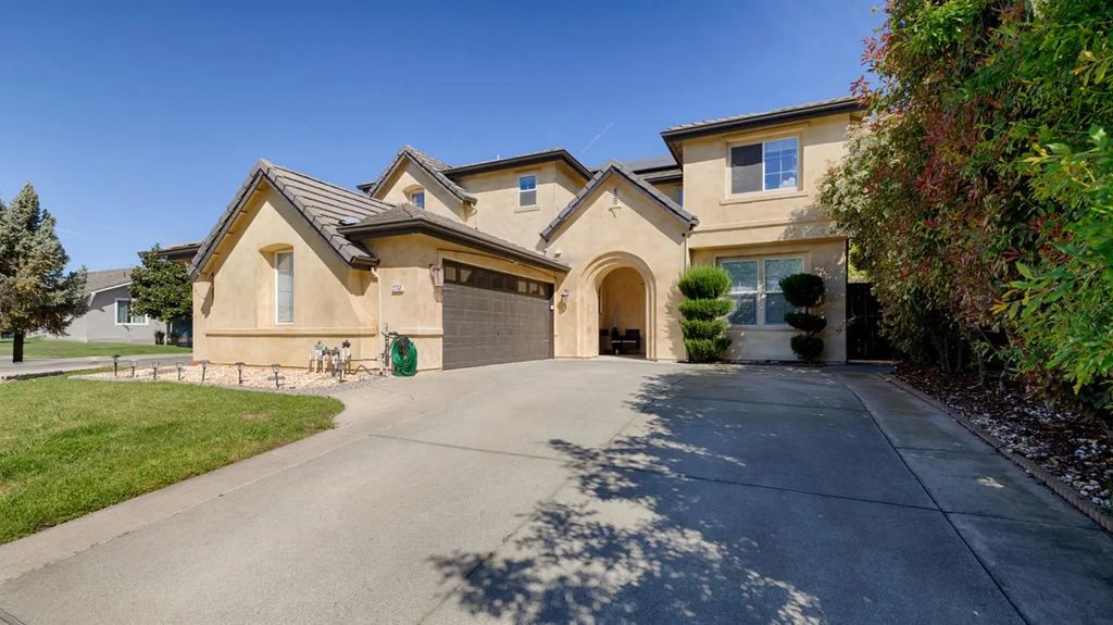 7732 Tennis Court, Antelope